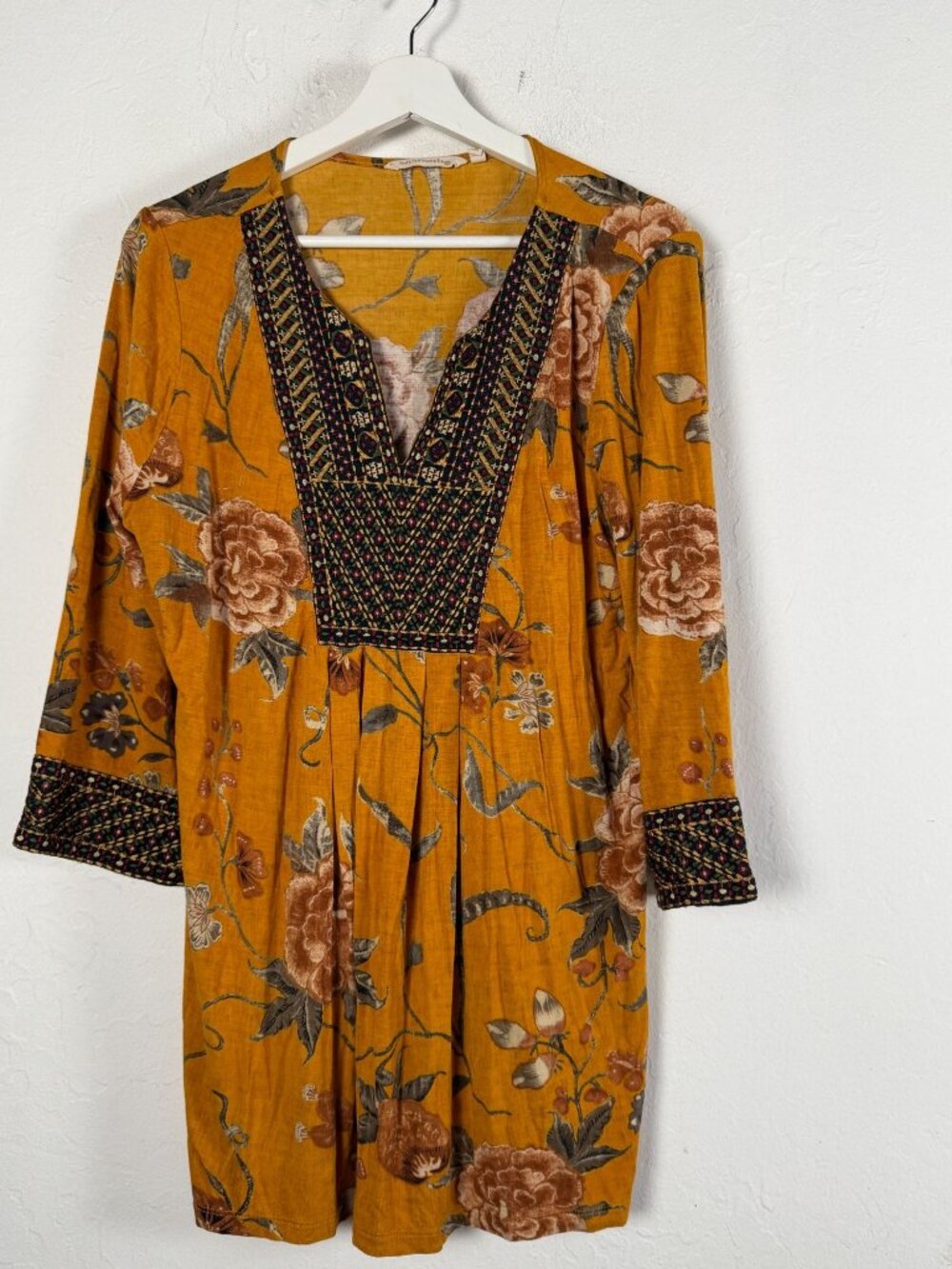Soft Surroundings Mustard Floral Boho Tunic Top Embroidered V-Neck Pleated Large